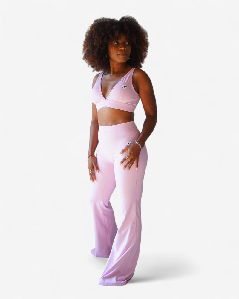 Ensemble Yoga "Rétro Flare" (Brassière V & Pantalon Évasé)